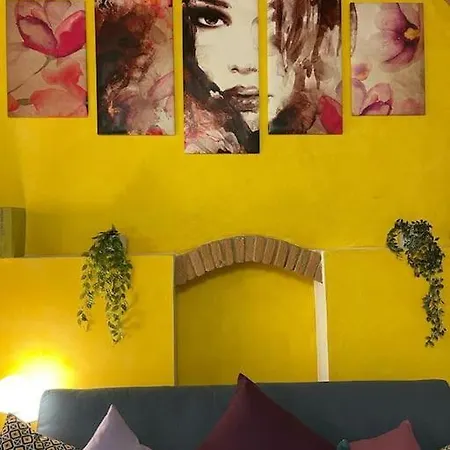Apartment Donna Di Fiori *